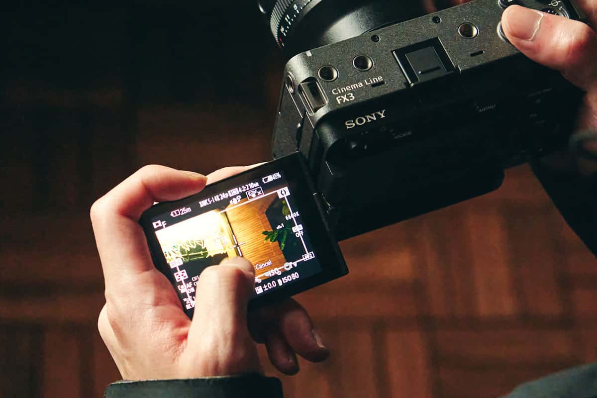 FX3 Kamera von Sony | Cinema Line Vollformatkamera | Sony Germany